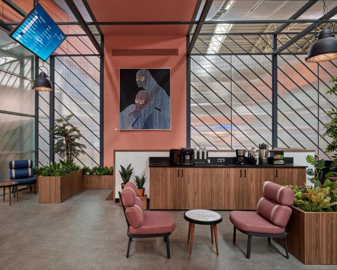 Hotel Kepler Club Sabiha Goekcen Airport - International Transit Area Provincia di Provincia di Istanbul Esterno foto